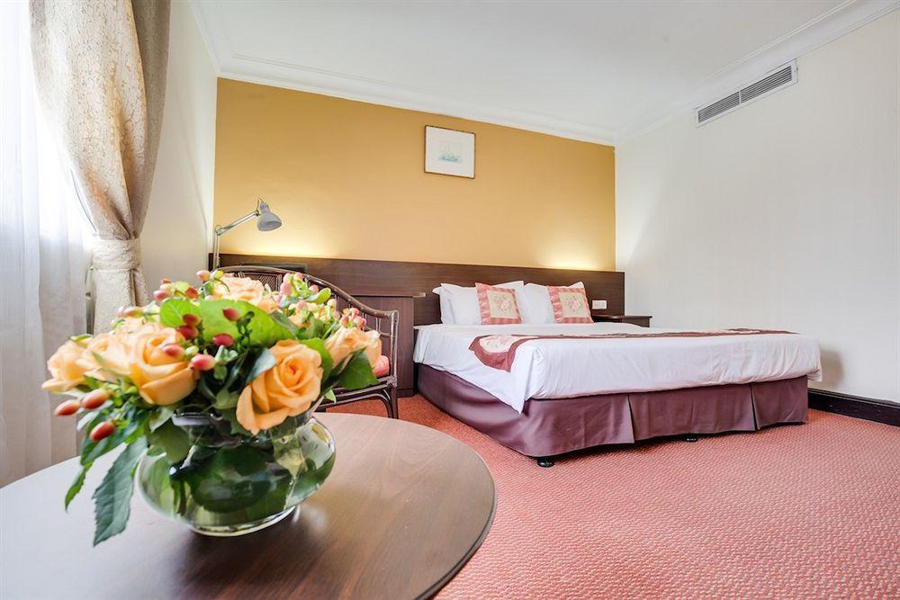 Prescott Hotel Kuala Lumpur Medan Tuanku Exterior photo